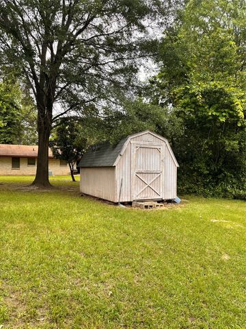 303 Crow, Linden, TX 75563