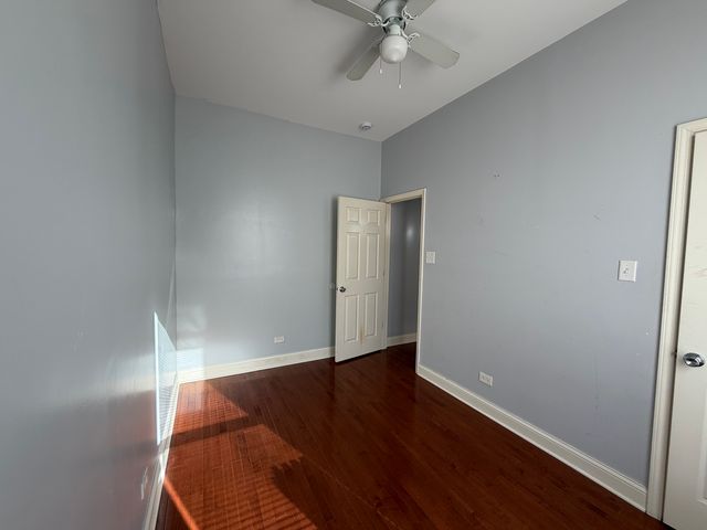 7817 S South Shore Drive 2F, Chicago, IL 60649