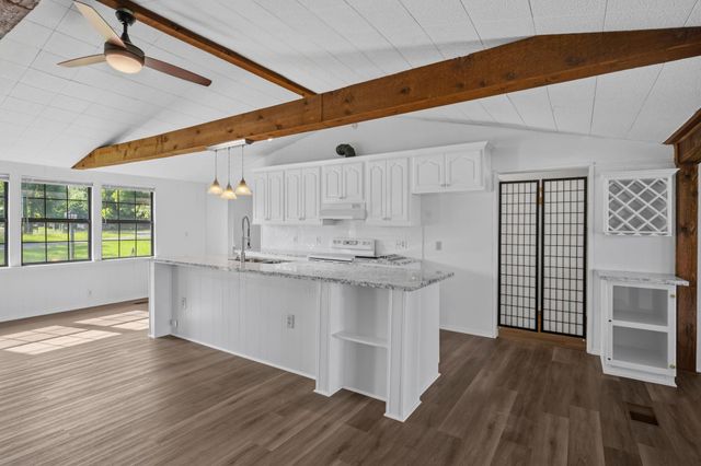119 Elm Drive, Onalaska, TX 77360