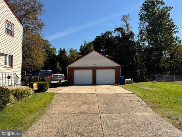 831 EAST DR, Bordentown, NJ 08505