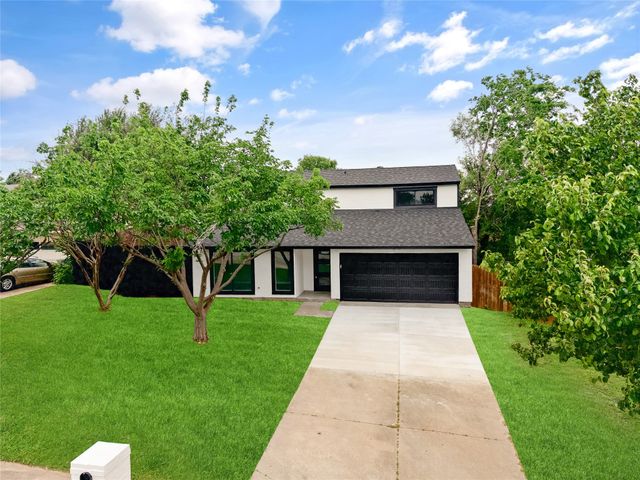 2723 Colonial Drive, Carrollton, TX 75007