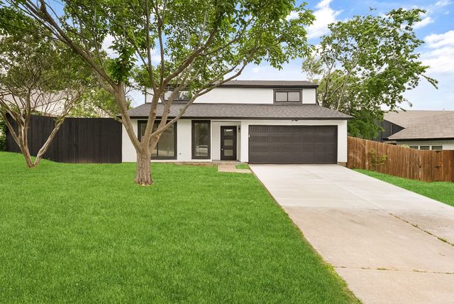 2723 Colonial Drive, Carrollton, TX 75007