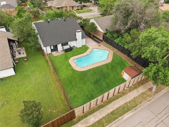 2723 Colonial Drive, Carrollton, TX 75007