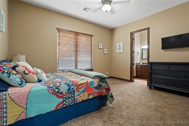 579 Chateau Bend, Ardmore, OK 73401