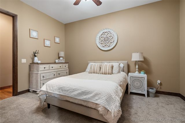 579 Chateau Bend, Ardmore, OK 73401