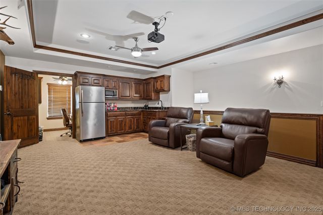 579 Chateau Bend, Ardmore, OK 73401