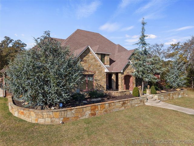 579 Chateau Bend, Ardmore, OK 73401