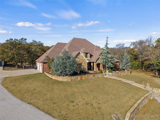 579 Chateau Bend, Ardmore, OK 73401