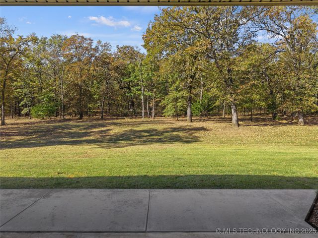 579 Chateau Bend, Ardmore, OK 73401
