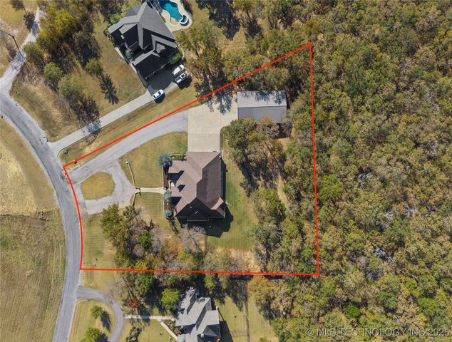 579 Chateau Bend, Ardmore, OK 73401