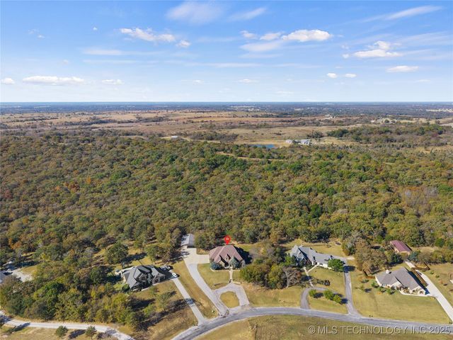 579 Chateau Bend, Ardmore, OK 73401