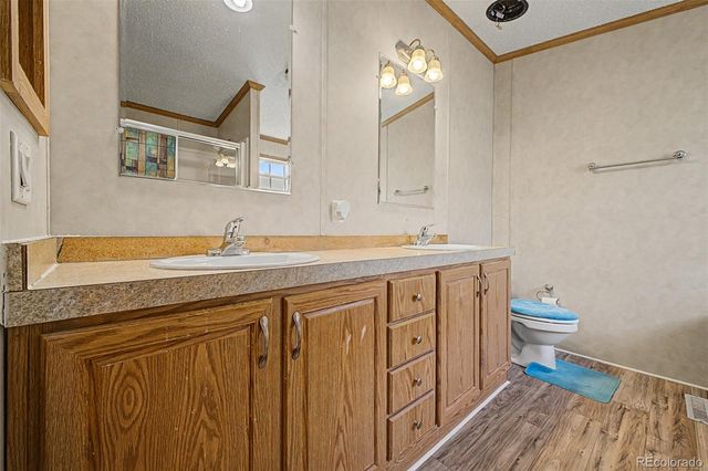 4211 E 100th Avenue, Thornton, CO 80229