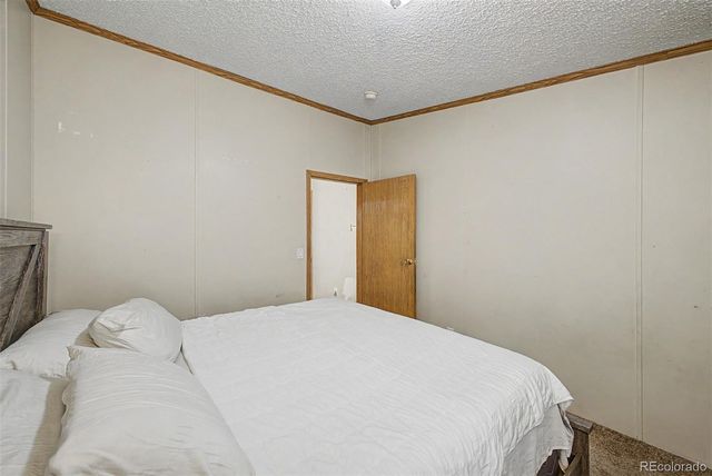 4211 E 100th Avenue, Thornton, CO 80229