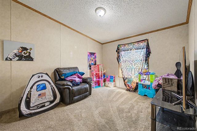 4211 E 100th Avenue, Thornton, CO 80229