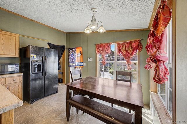 4211 E 100th Avenue, Thornton, CO 80229