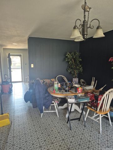 315 colwyn, San Antonio, TX 78216