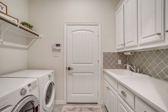 445 Guadalupe Lane, Springtown, TX 76082