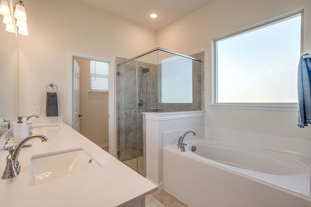 445 Guadalupe Lane, Springtown, TX 76082