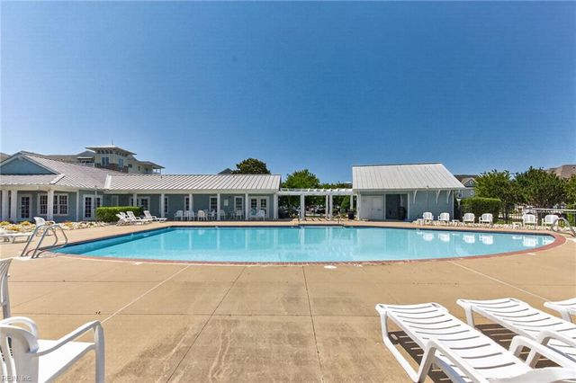 8175 Captains WAY, Norfolk, VA 23518