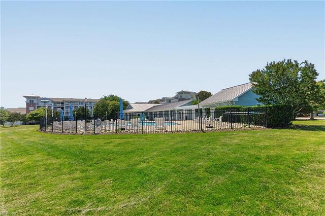 8175 Captains WAY, Norfolk, VA 23518