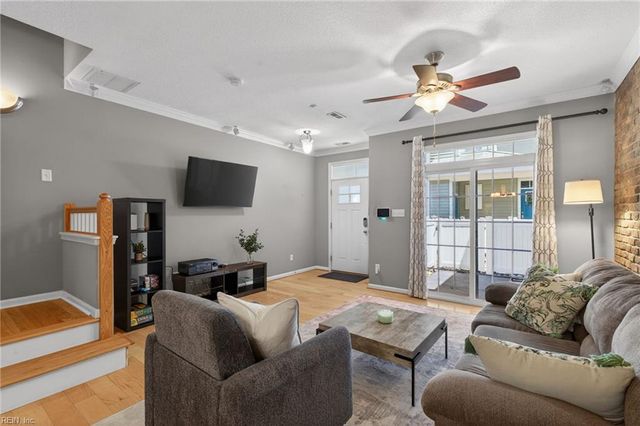 8175 Captains WAY, Norfolk, VA 23518