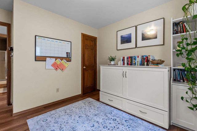 3040 PARK LAWN COURT, Appleton, WI 54911