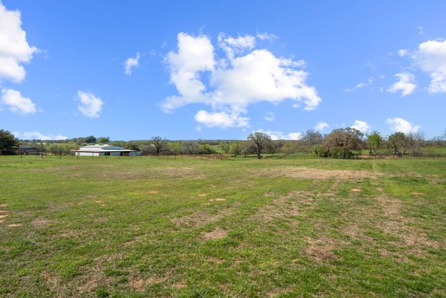 206 Scarlett Road, Weatherford, TX 76087