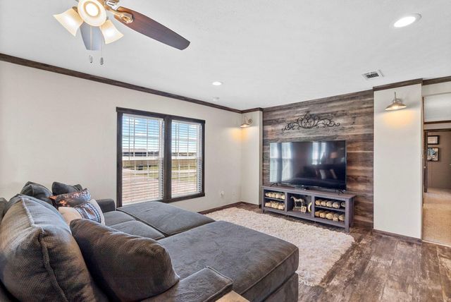 206 Scarlett Road, Weatherford, TX 76087