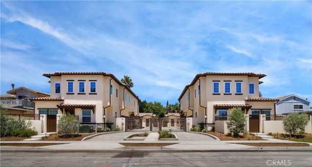 376 Hamilton St B103, Costa Mesa, CA 92627