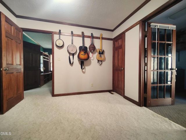 6416 Lakeway Drive, Raleigh, NC 27612