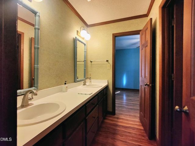 6416 Lakeway Drive, Raleigh, NC 27612