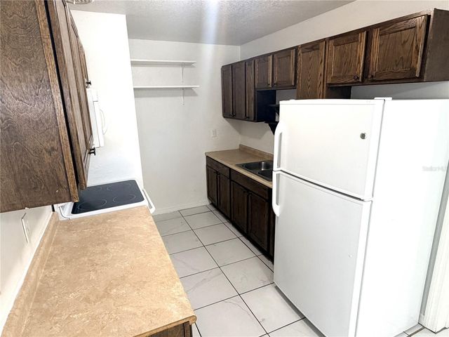 2216 MAYFLOWER AVENUE, Apopka, FL 32703