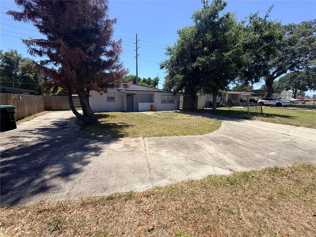 2216 MAYFLOWER AVENUE, Apopka, FL 32703