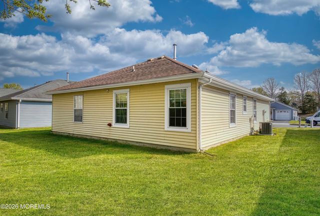 12 Dogwood Drive, Barnegat, NJ 08005