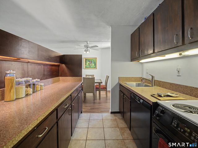 1 Gold Street APT 12G, Hartford, CT 06103