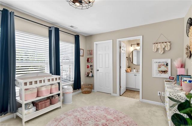 501 Violet CT, Newport News, VA 23602