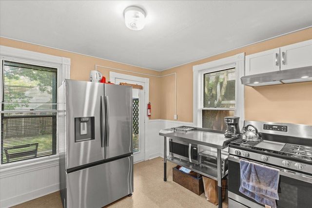 211-213 Saint Paul Street, Burlington, VT 05401