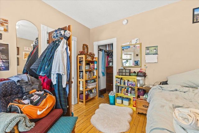 211-213 Saint Paul Street, Burlington, VT 05401
