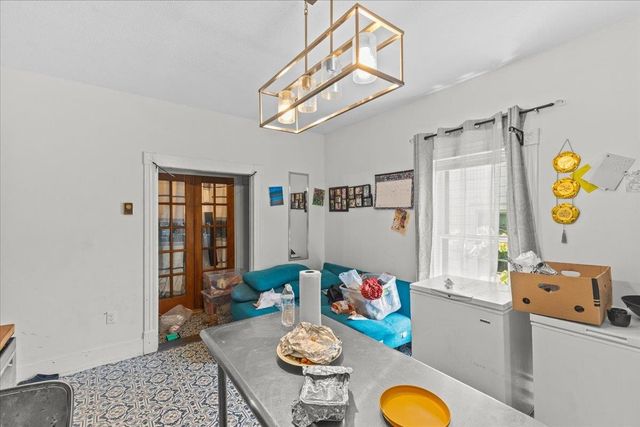 211-213 Saint Paul Street, Burlington, VT 05401