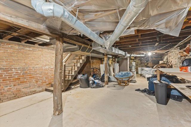 211-213 Saint Paul Street, Burlington, VT 05401