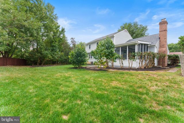4603 QUARTZ ROCK CT, Chantilly, VA 20151