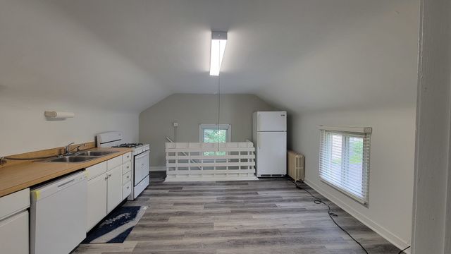 19 N Webster Street 2, Naperville, IL 60540