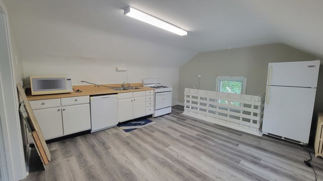 19 N Webster Street 2, Naperville, IL 60540