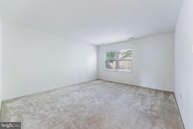 1443 HAMPTON HILL CIR, Mclean, VA 22101