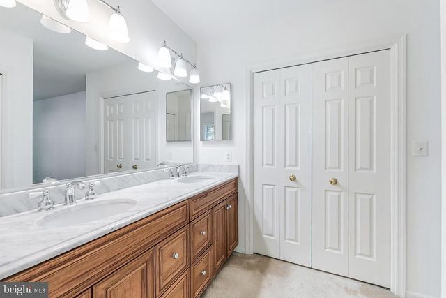 1443 HAMPTON HILL CIR, Mclean, VA 22101