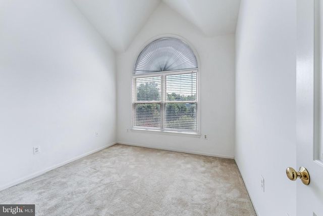 1443 HAMPTON HILL CIR, Mclean, VA 22101