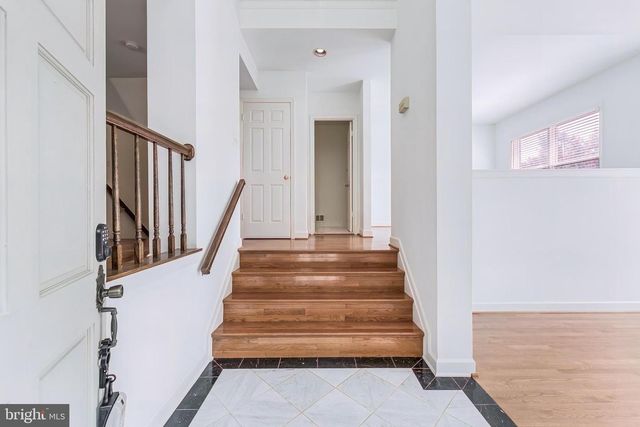 1443 HAMPTON HILL CIR, Mclean, VA 22101