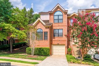 1443 HAMPTON HILL CIR, Mclean, VA 22101