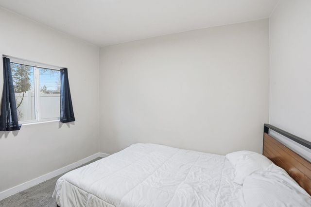 4914 N Ash St, Spokane, WA 99205