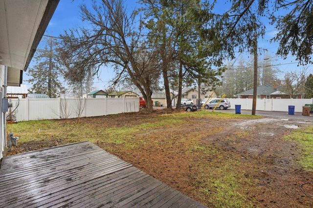 4914 N Ash St, Spokane, WA 99205